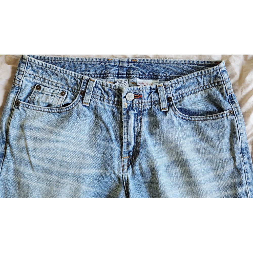 Lucky Brand Women's Jeans by Gene Montesano size 6/28 Mid Rise Flare Dungarees